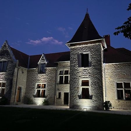 Chambres Au Chateau Du Mouillat Saint-Clair-de-la-Tour Luaran gambar